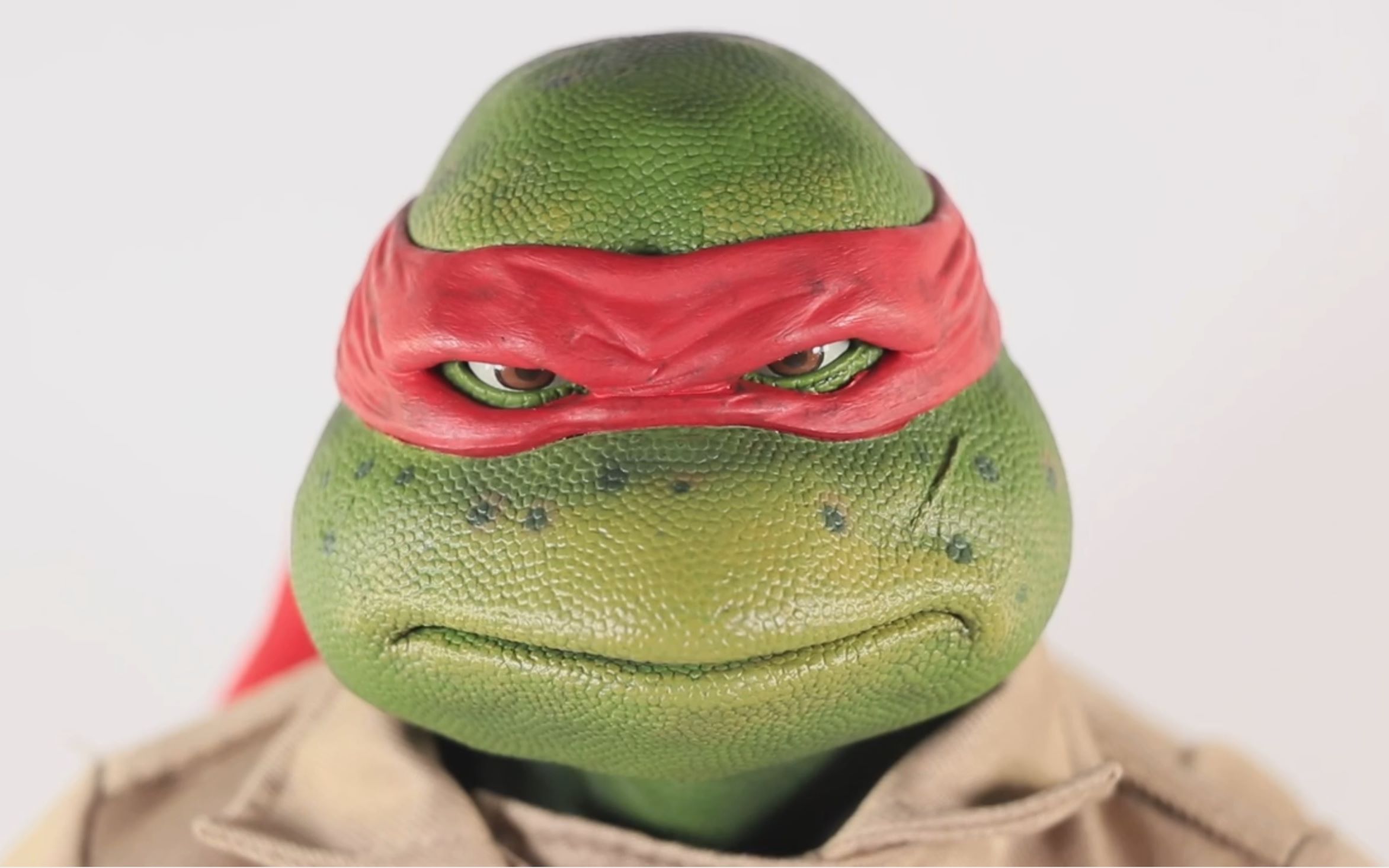 NECA 14 Scale Teenage Mutant Ninja Turtles Raphael In Disguise Figure Review哔哩哔哩bilibili