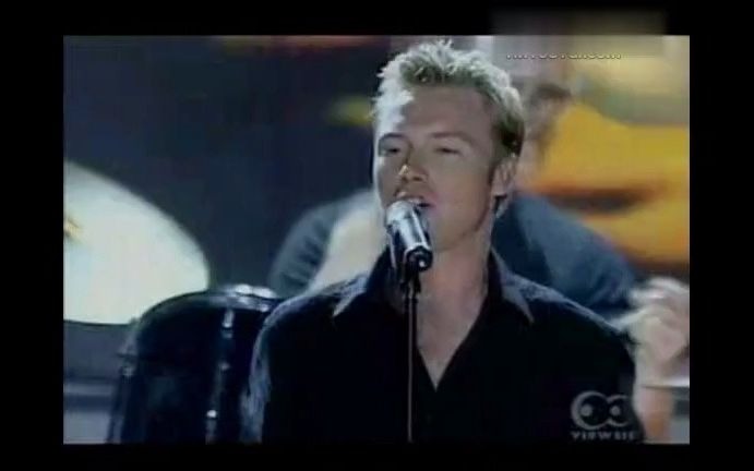 [图]【Ronan Keating】Life Is A Rollercoaster （Live on Top Of The Pops）