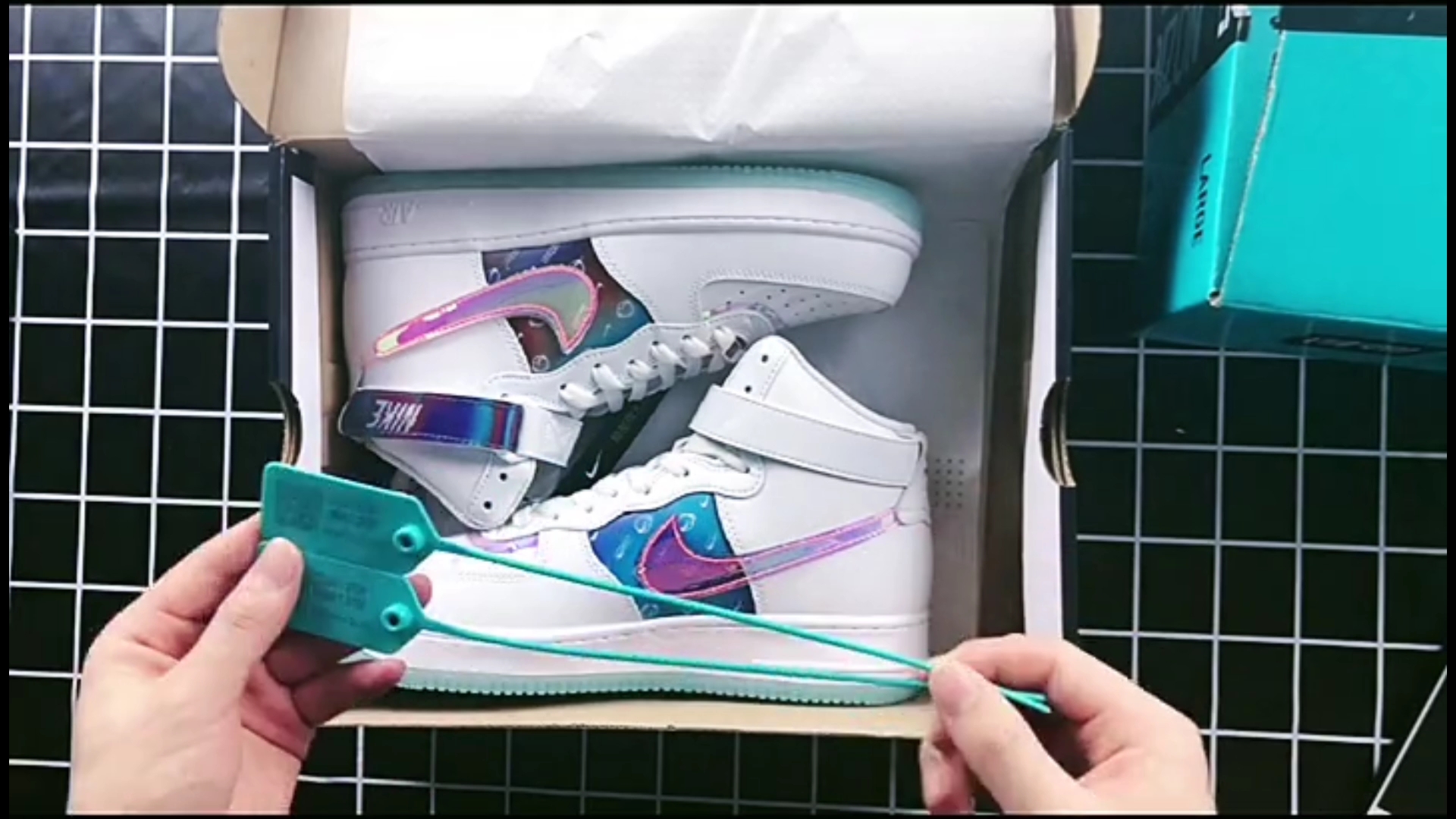 aj1 电玩 王者镭射