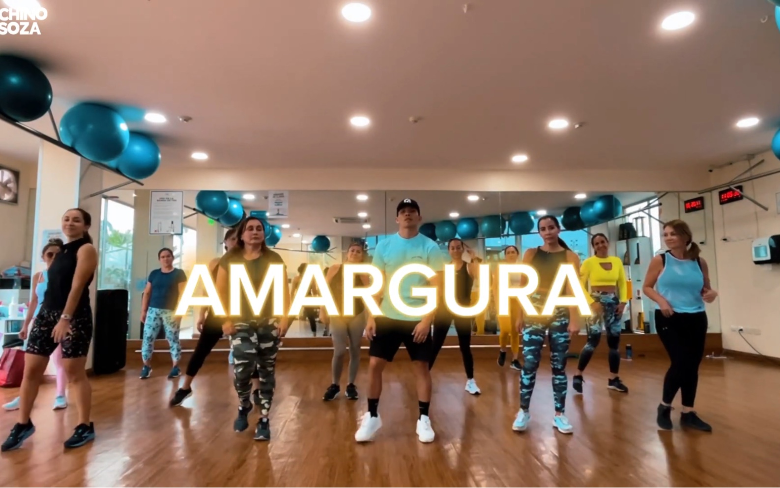 [图]【Zumba｜Amargura - KAROL G】Reggaeton by CHINO SOZA