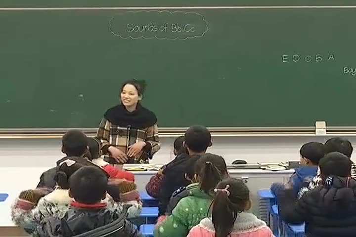 [图]【获奖】外研社版一起点二年级英语上册Module 1Unit 2 I like football-徐老师优质公开课教学视频(配课件教案)