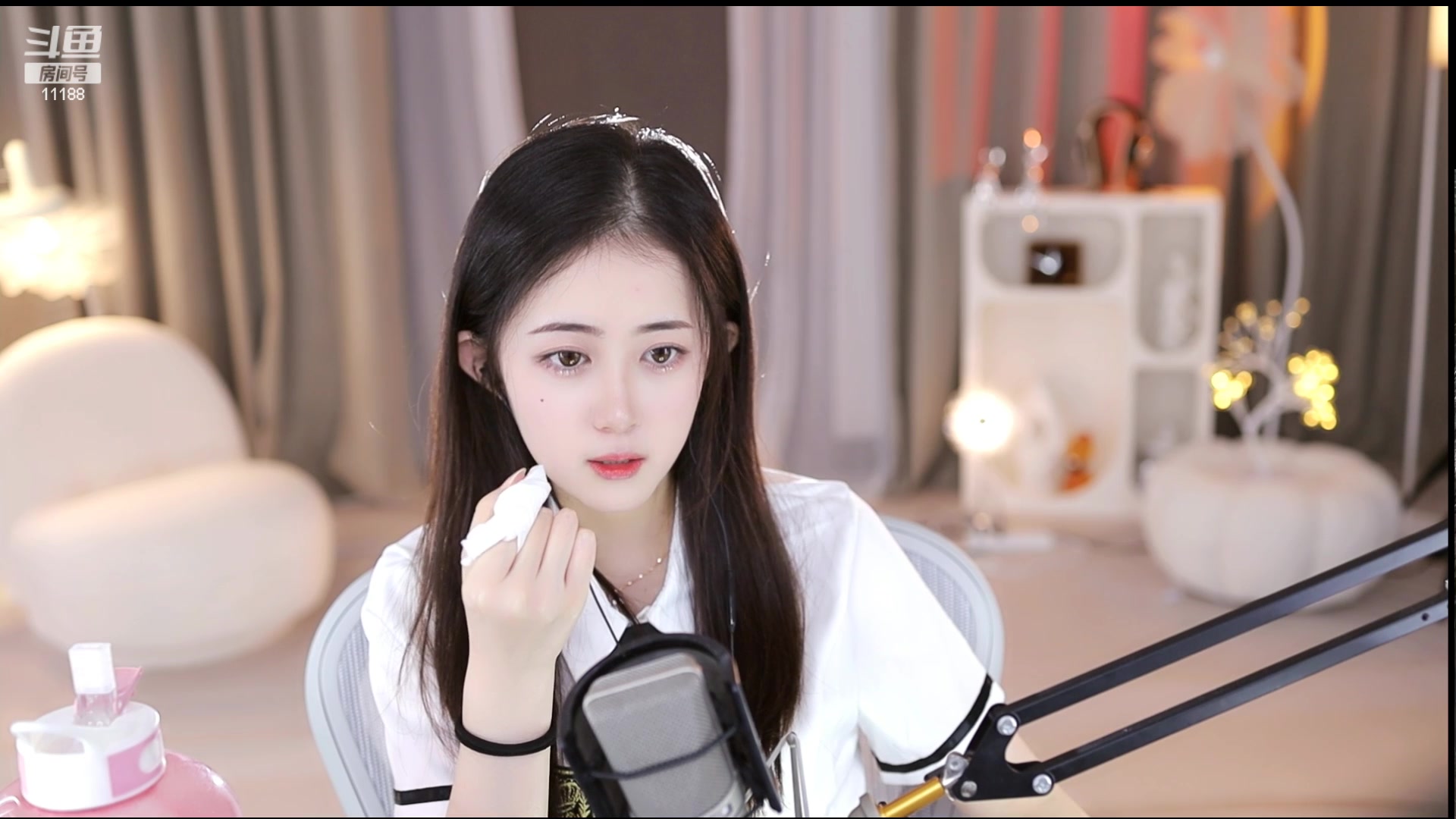 [原画].[阿梨small].[清纯女大学生来啦!] 2022年10月15日直播回放