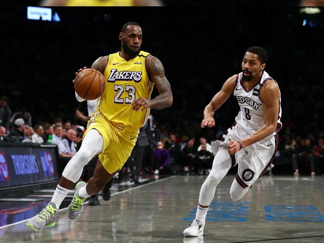 nba詹姆斯比赛(中文)直播观看:湖人vs黄蜂~附全场回放