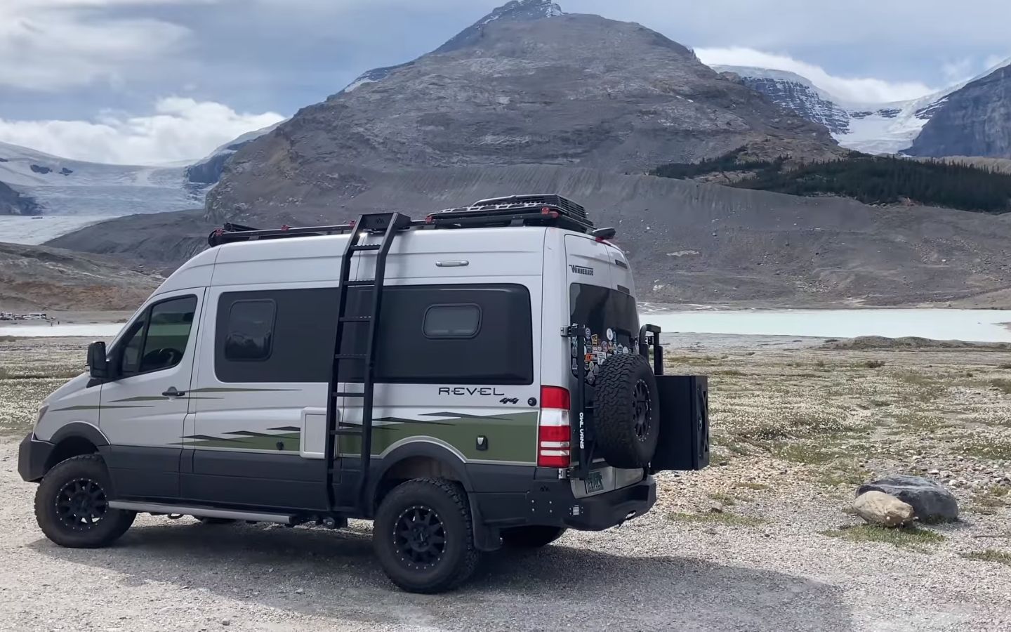 奔驰4x4越野房车旅行日记 - 加拿大(机翻)_哔哩哔哩_bilibili