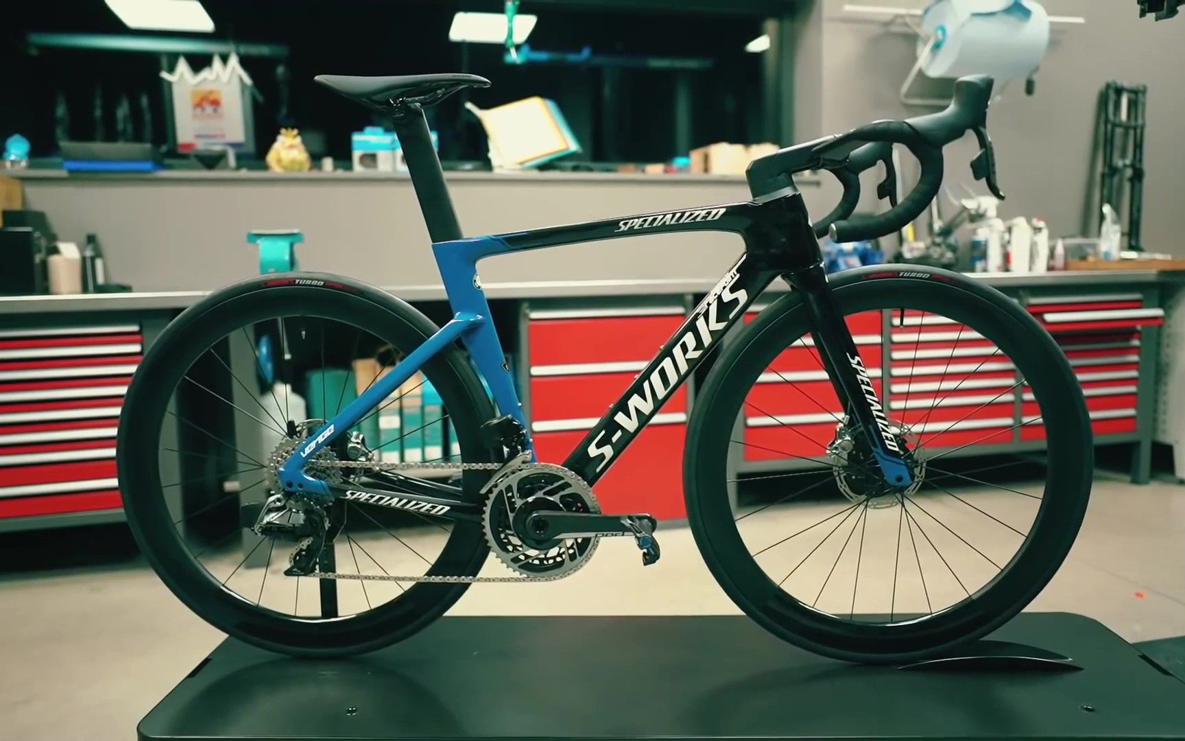 【装车视频】specialized s-works venge —— 闪电蓝黑涂装0909