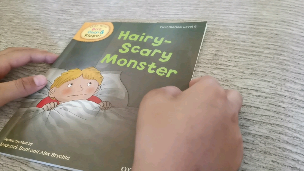 English readinghairyscary monster(L626)哔哩哔哩bilibili