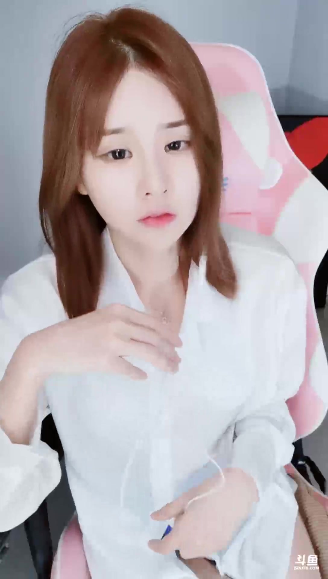 无敌小可爱桃桃_2020-07-22 15时37分电脑坏了,手机播