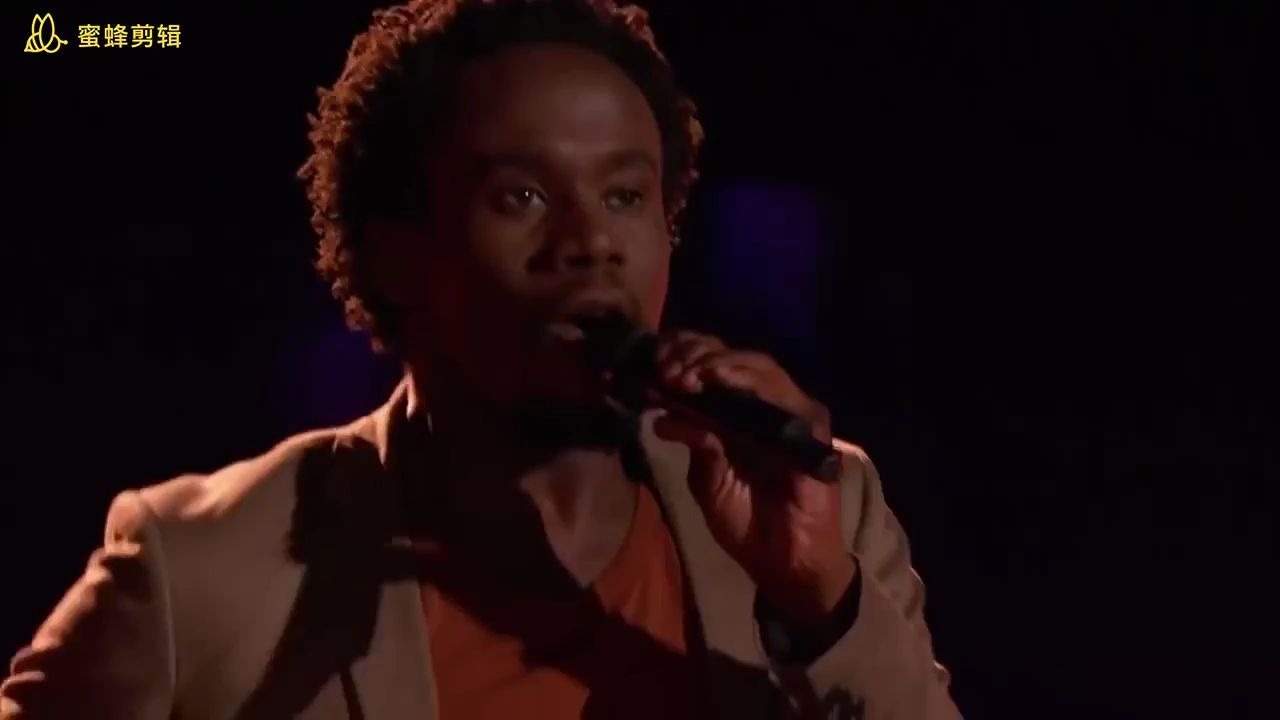 [图]美国好声音 2015 Anthony Riley - "I Feel Good" 超快四转