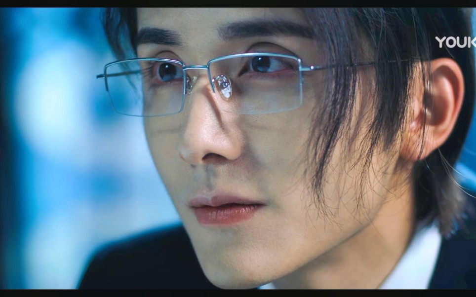 天才在左,疯子在右《光渊×张新成》