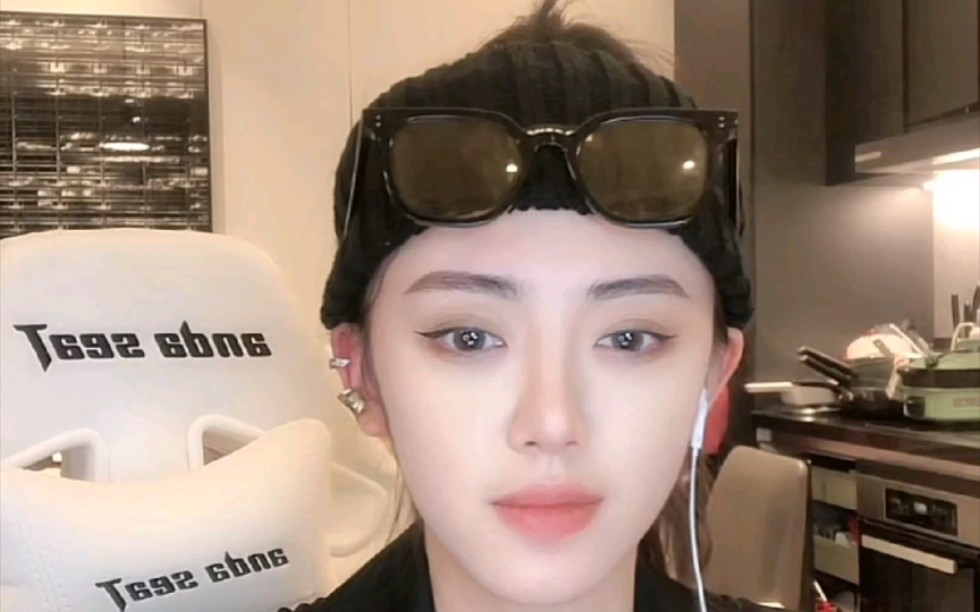 【小太阳n】阳哥和阿七互怼,阿七更是上麦正面刚,阳哥秒怂22.07.11