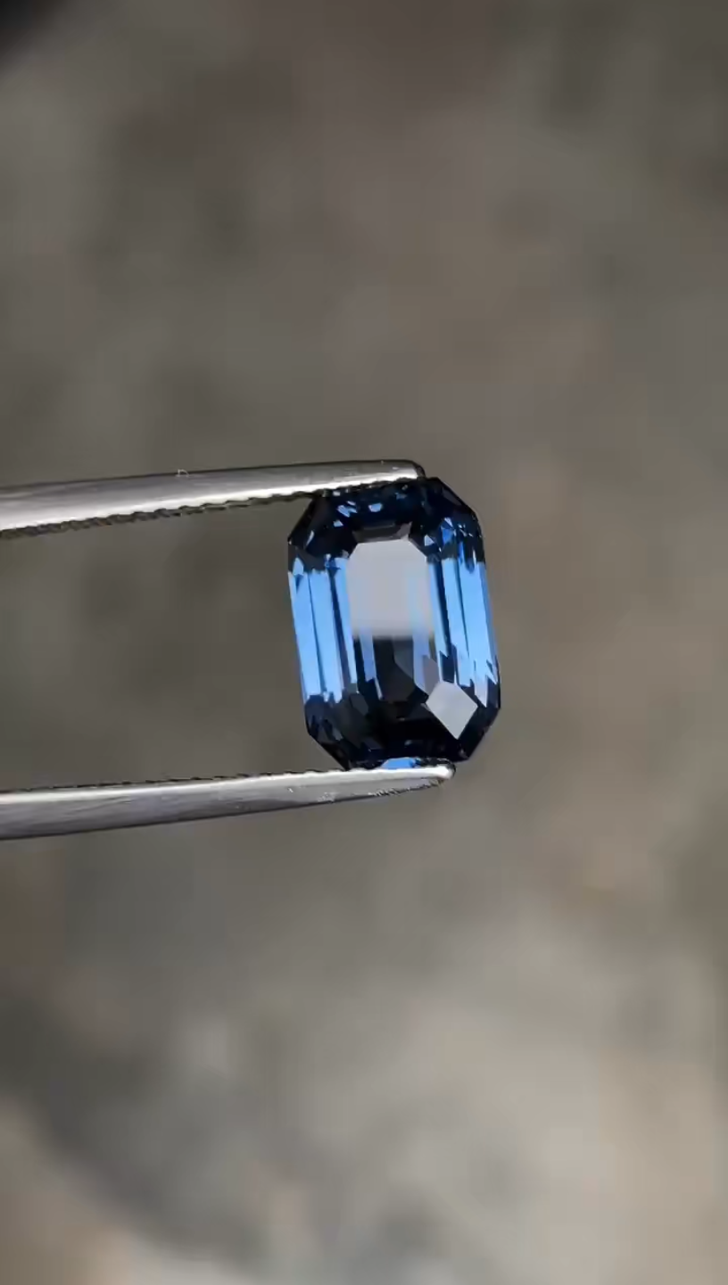 儒翌天然钴尖晶4.03ct