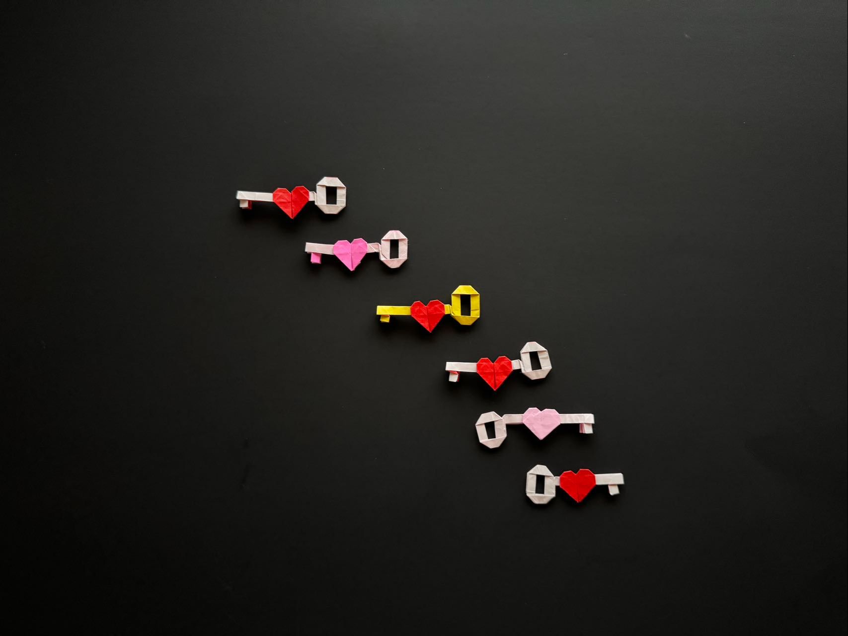 爱心钥匙折纸教程