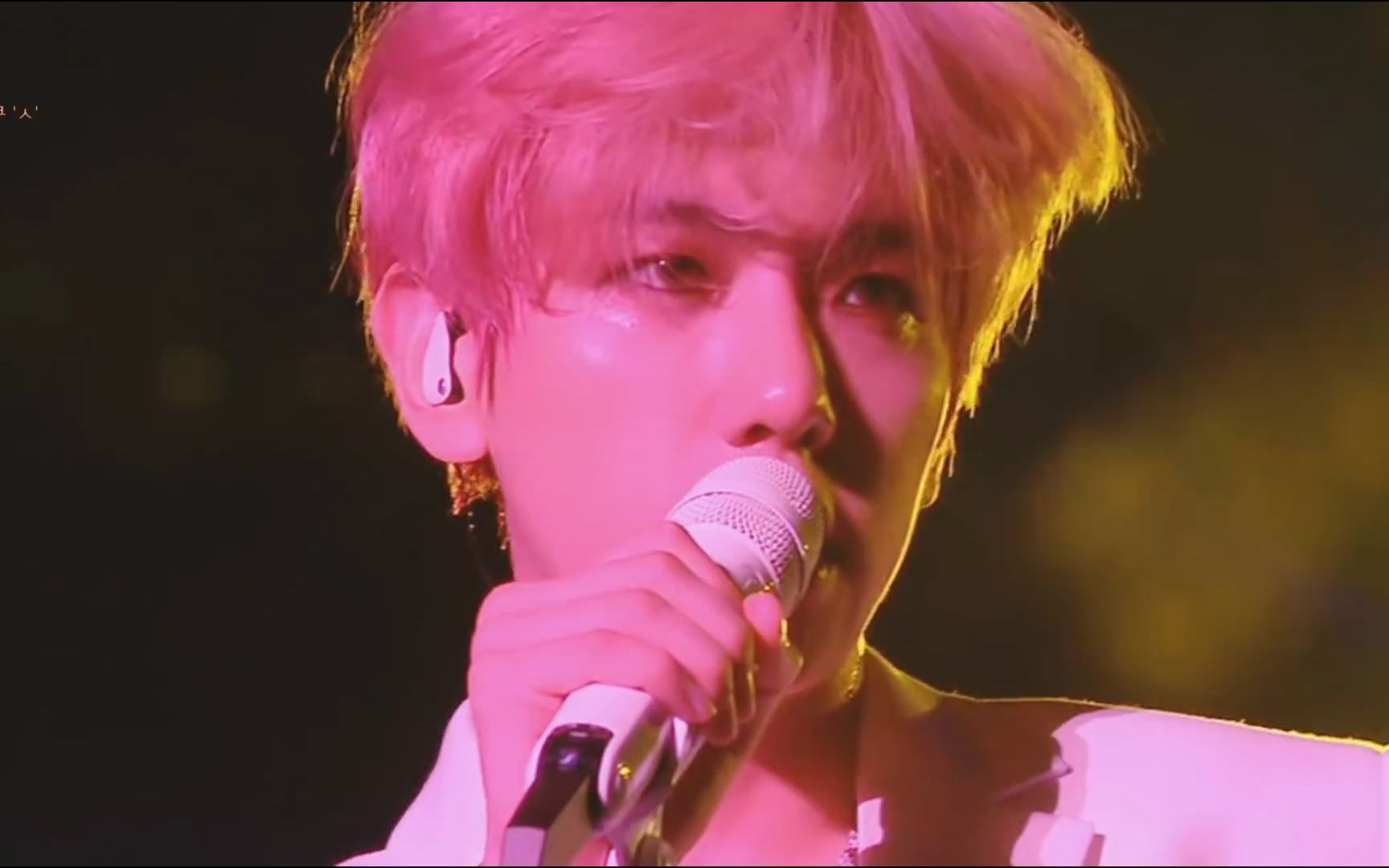 【边伯贤】神仙现场!un village绝美舞台混剪