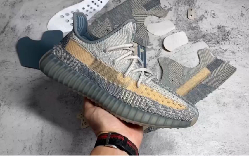 Yeezy Boost 350 V2 “Israfil” 蓝精灵哔哩哔哩bilibili