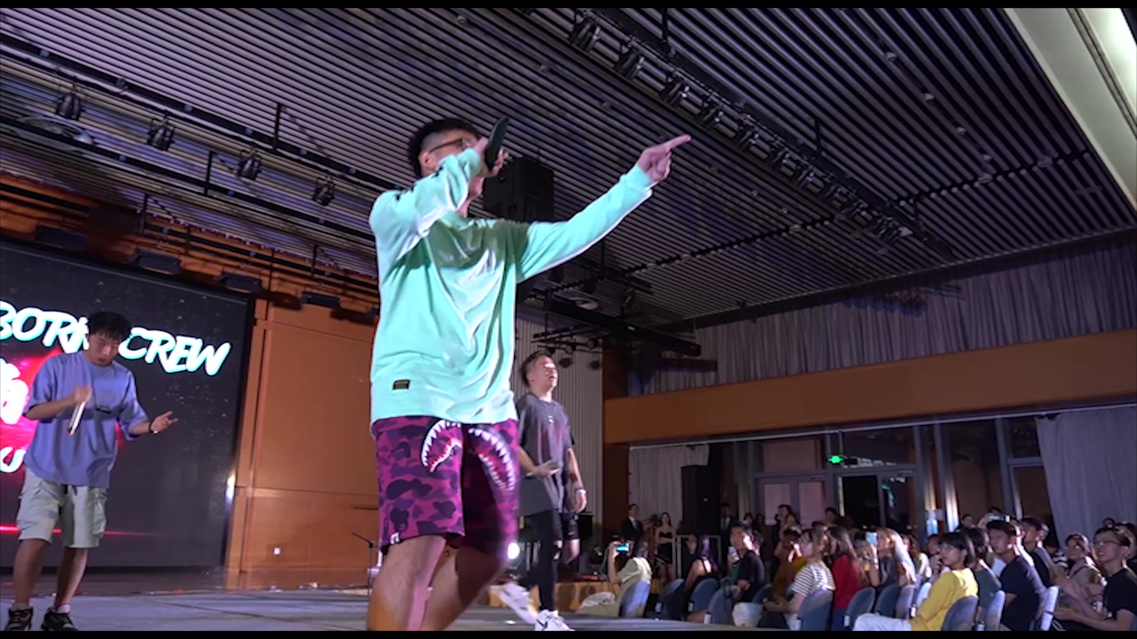 西交利物浦大学黑炮公园2019迎新晚会rap表演