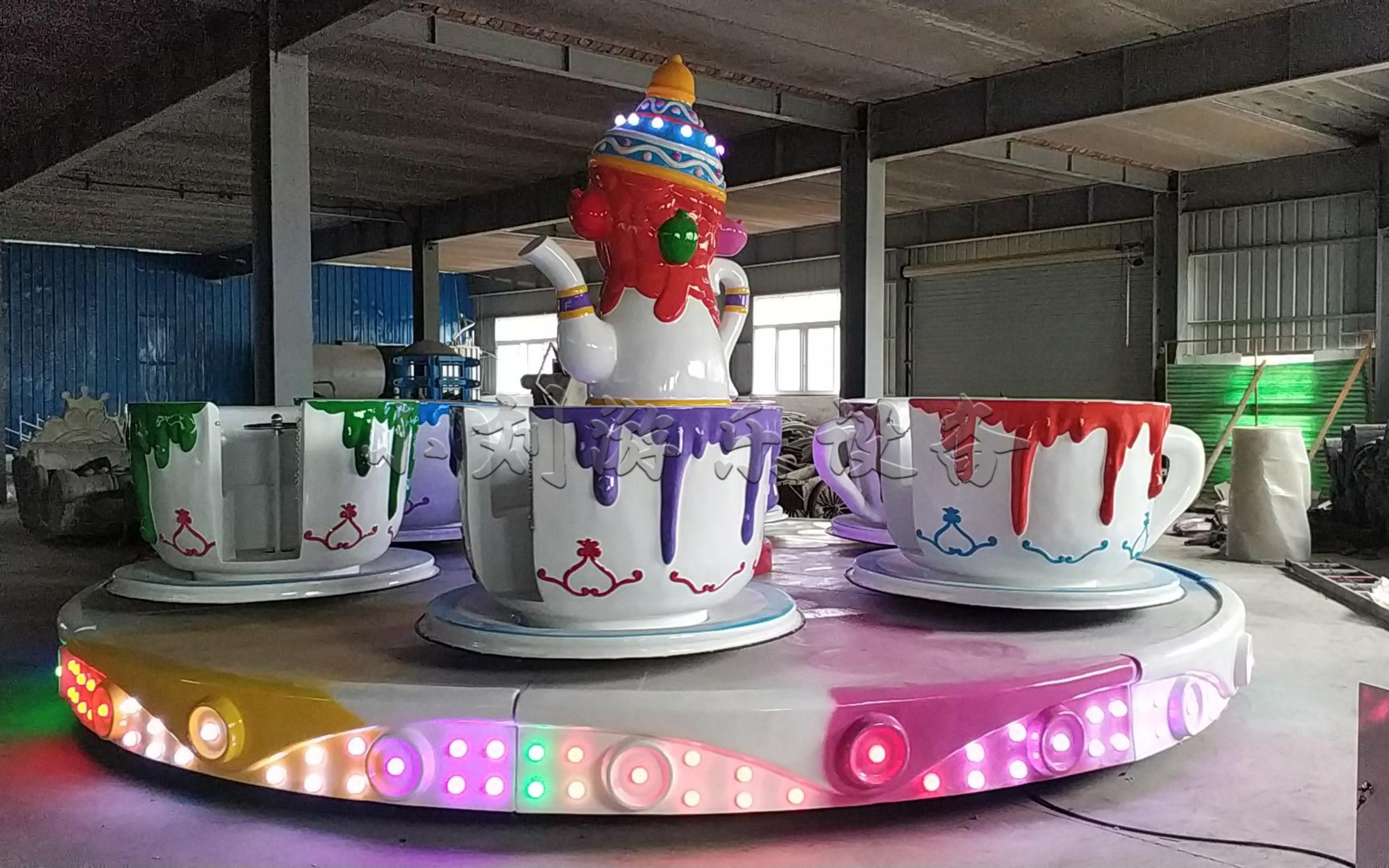 咖啡杯游乐设备是一款亲子游乐项目,景区游乐设备旋转咖啡杯,源头厂家