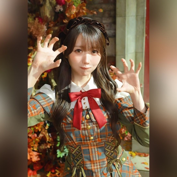 イコラブ　大谷映美里　直筆　セミコンプ　とくべチュ、して歌唱衣装① イコラブ 大谷映美里 とくベチュ、して歌唱衣装 直筆 チュウ