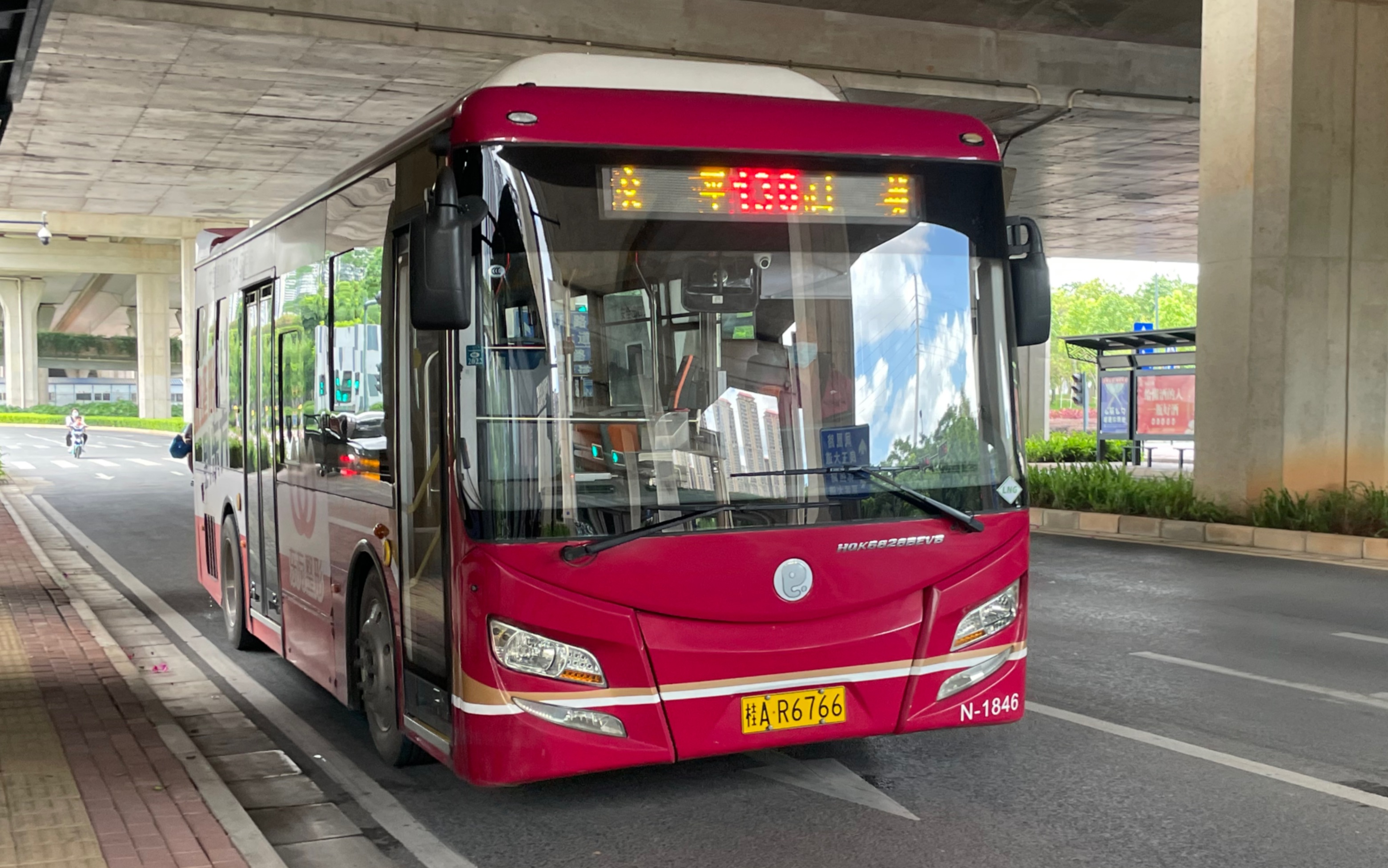 【南宁公交pov9910】130路 平乐玉洞立交~英岭那平路口(源盛城)