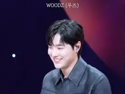 Скачать видео: 【WOODZ | 曹承衍】战歌起 换乘恋爱主题曲原唱来了| 李孝利的红毯 240119