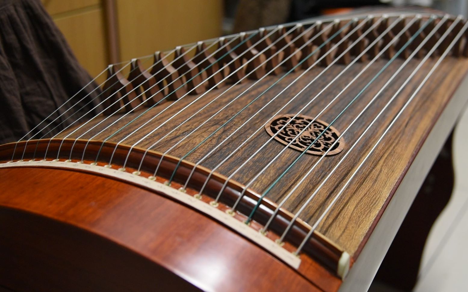 【古筝独奏】劳动最光荣