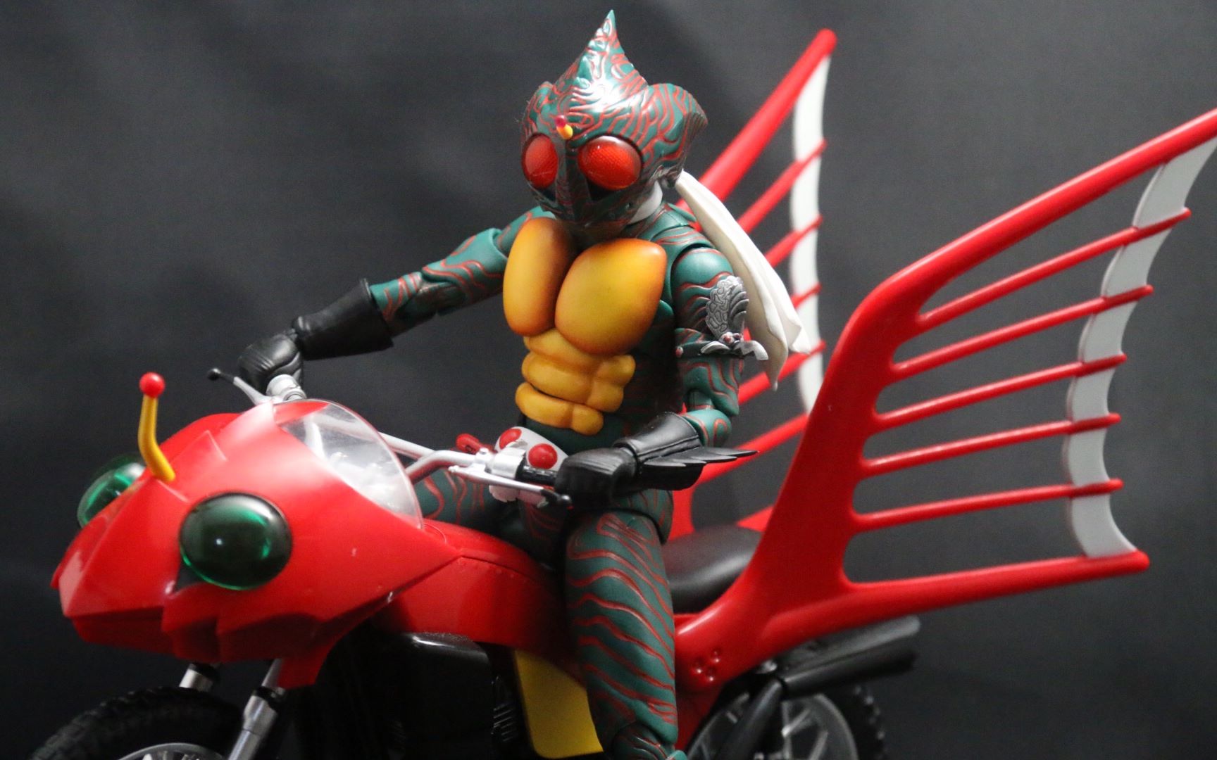 【グダ速测】shf真骨雕制法假面骑士amazon 亚马逊骑士 昭和萌物_哔哩