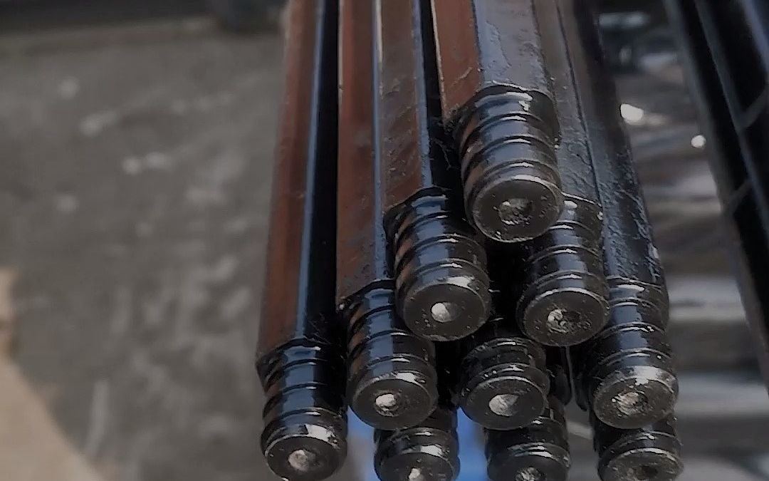 b19六棱风钻杆 泰宇钻具