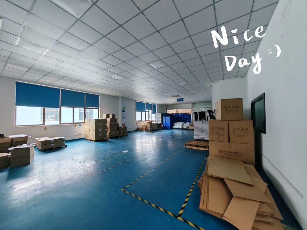 昆山周市二楼1070平厂房出租,精装修,丙类消防,小独层,独立货梯.