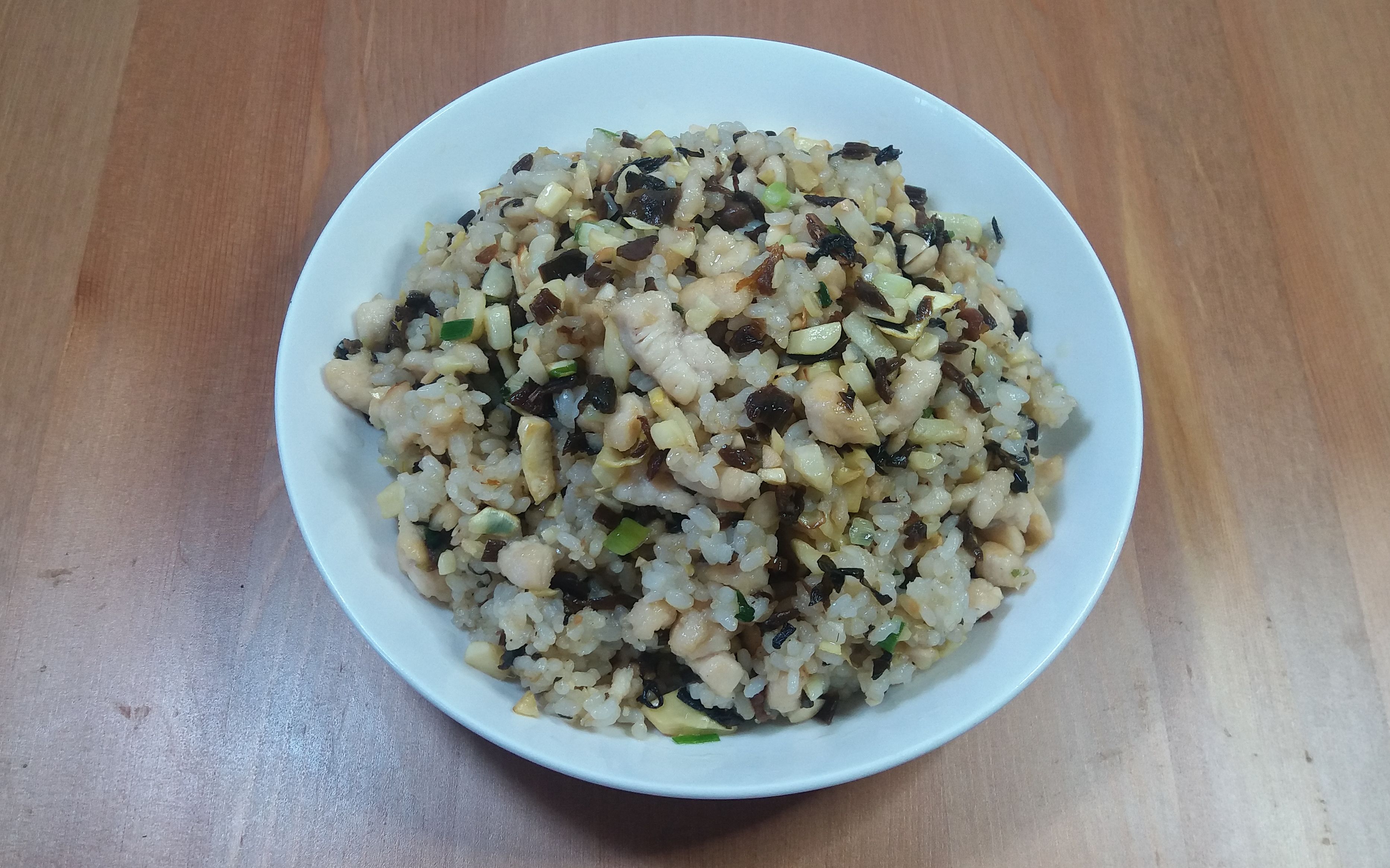 创意炒饭,芽菜笋丁碎米鸡炒饭,原来炒饭也可以很丰盛