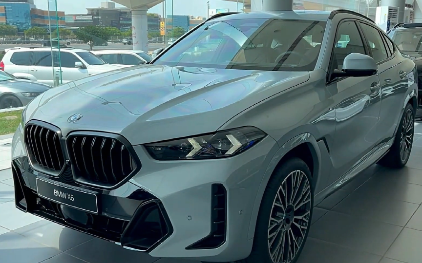 [图]2024款宝马X6 xDrive 外观和内饰细节