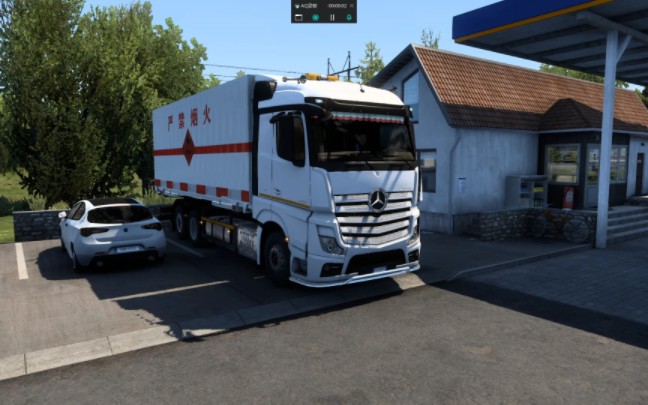 梅赛德斯奔驰危险品运输车涂装