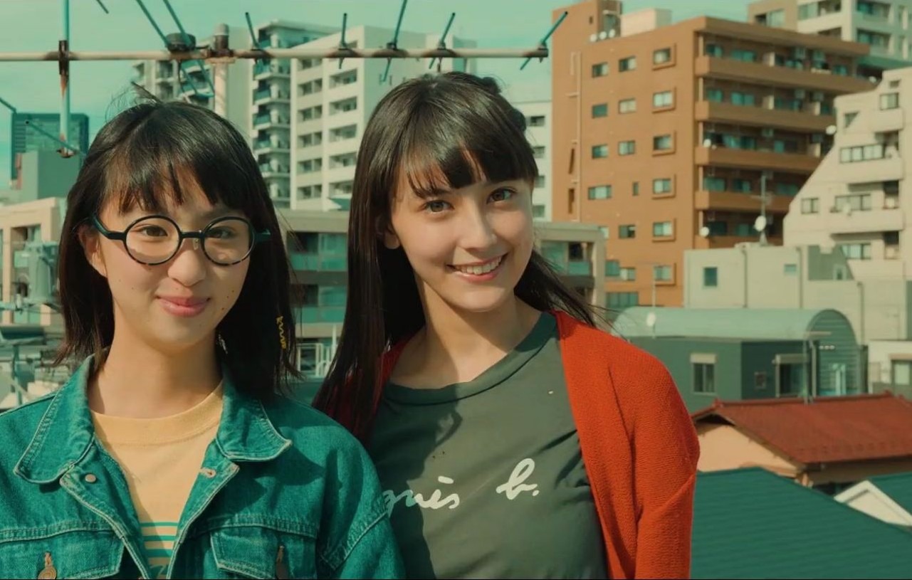 payton尚未19年参演双女主mv slmct - forever young (official music