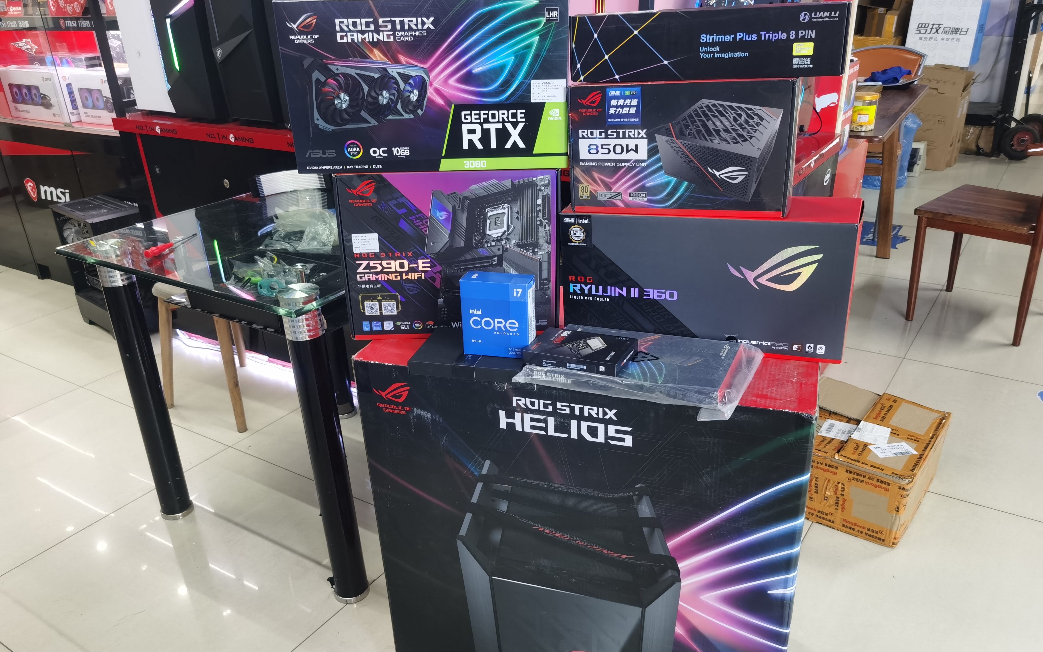 这就是rog全家桶一楼天花板配置,i7-11700k 32g rtx3080.