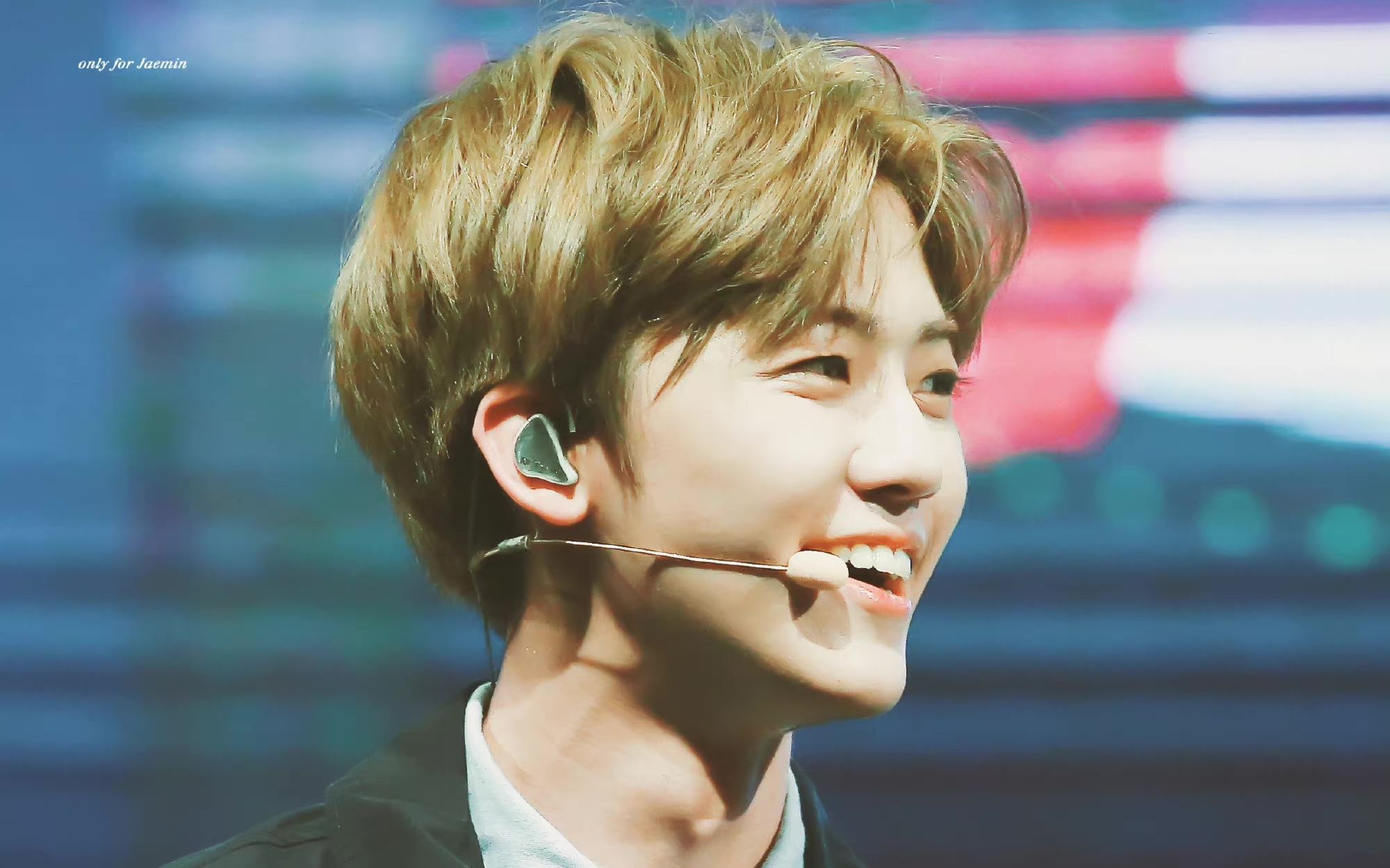 蜜桃小甜心泡泡糖! |181110 chewing gum 罗渽民 focus