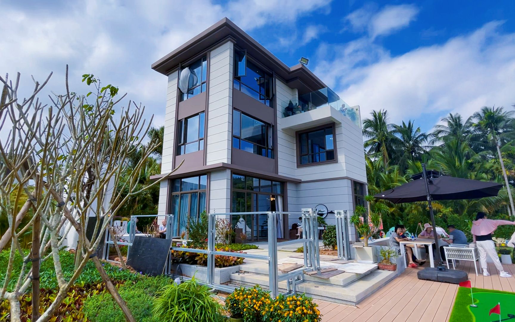 海南90平别墅竟然做了3层4房,普通人买得起的养老小天地,真惬意