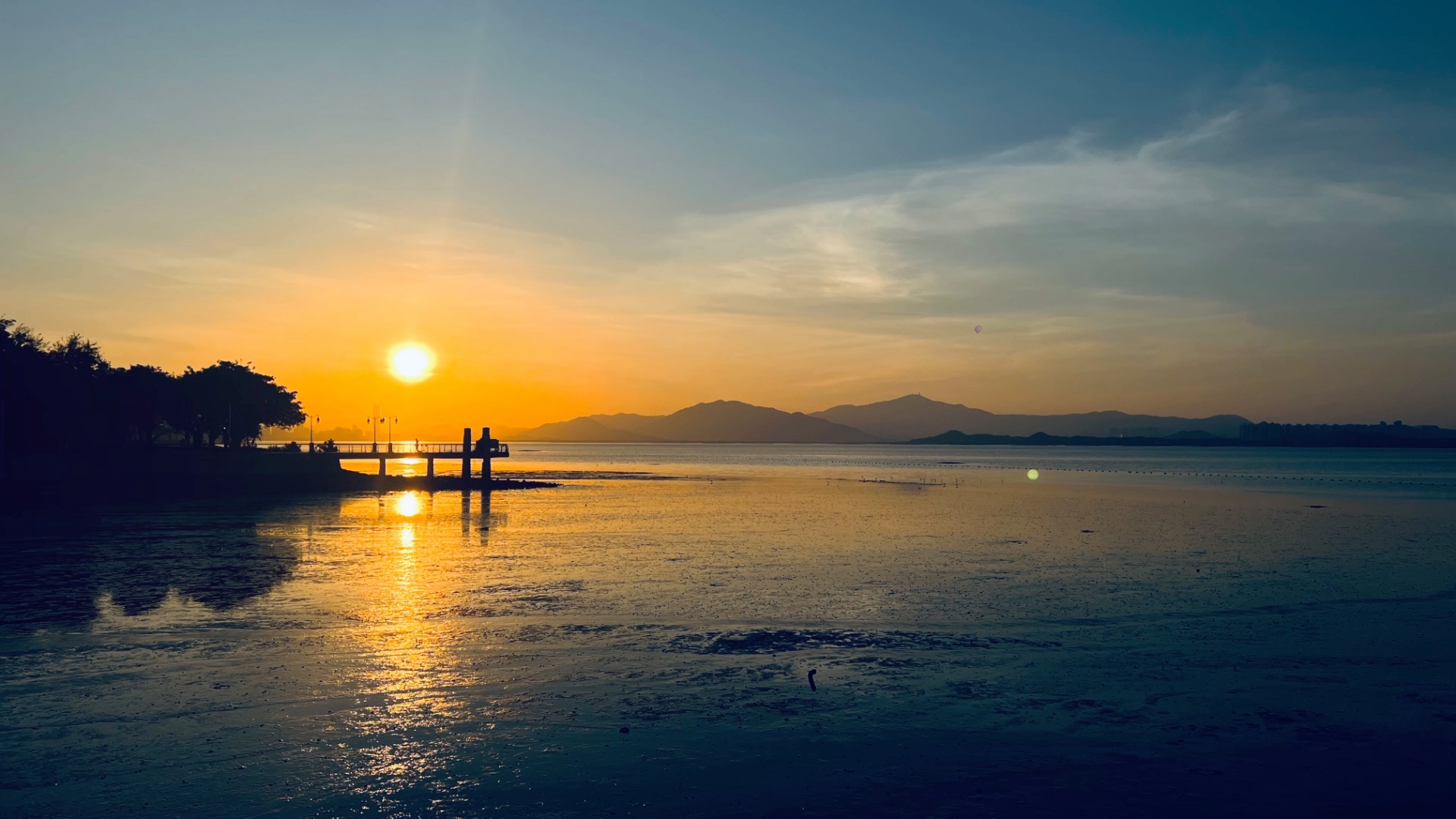 深圳湾日出