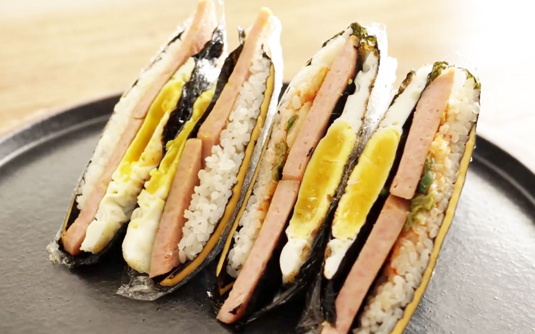 早餐三明治|折叠型火腿紫菜包饭三明治,平底锅玩家专利!