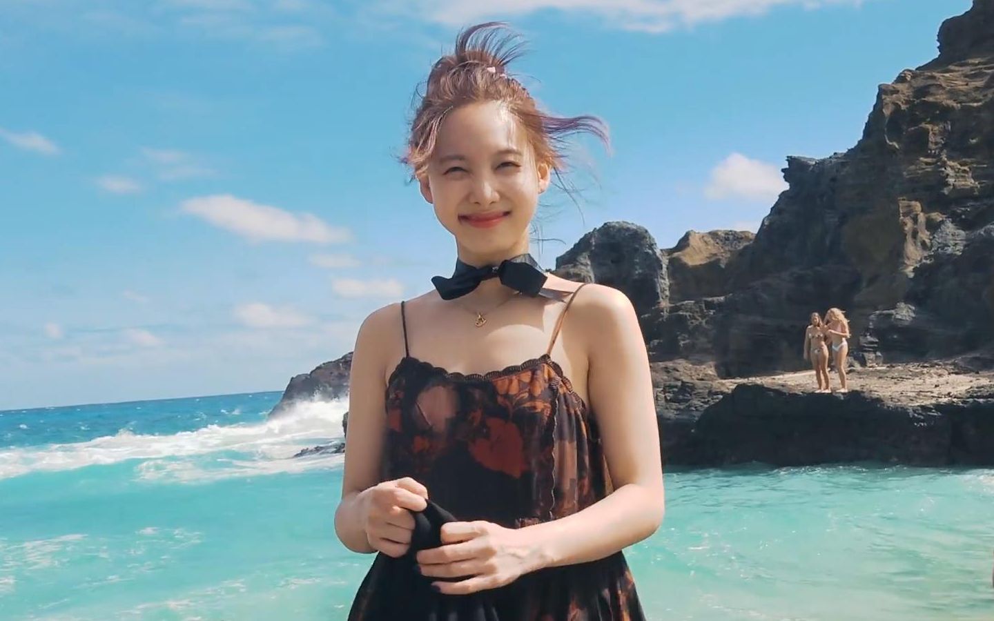 【林娜琏】寻找大海的夏威夷旅行EP.01中字 娜琏TV 200205 女友视角vlog NAYEON TV“NAYEON in Hawaii”哔哩哔哩bilibili