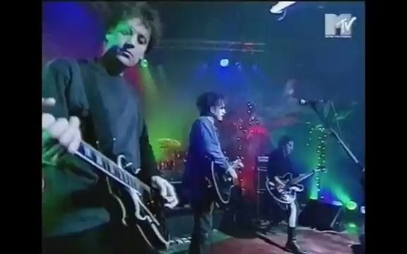 [图]The Cure - Just like Heaven (Live on MTV Most Wanted)