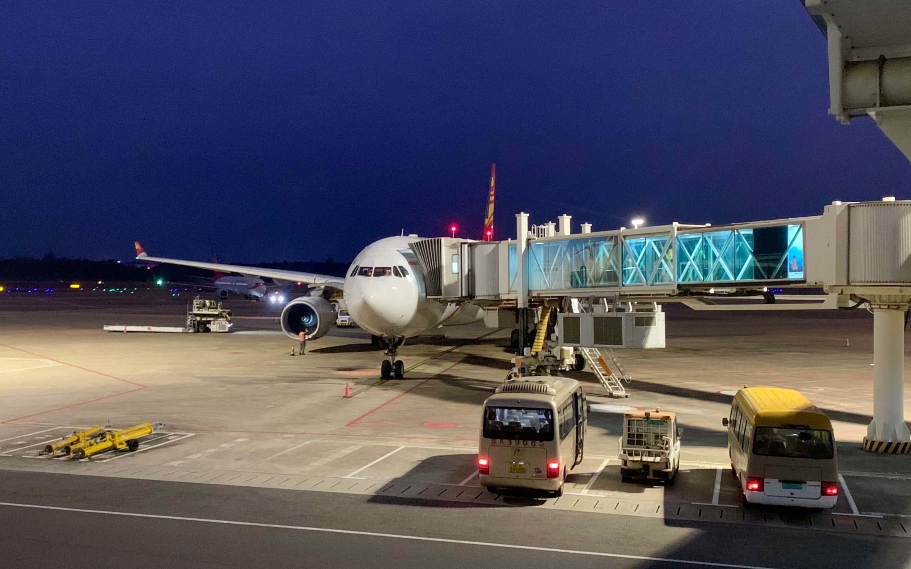 海南航空hu7026 airbus a330-343e 深圳(szx)-海口(hak)飛行紀錄.