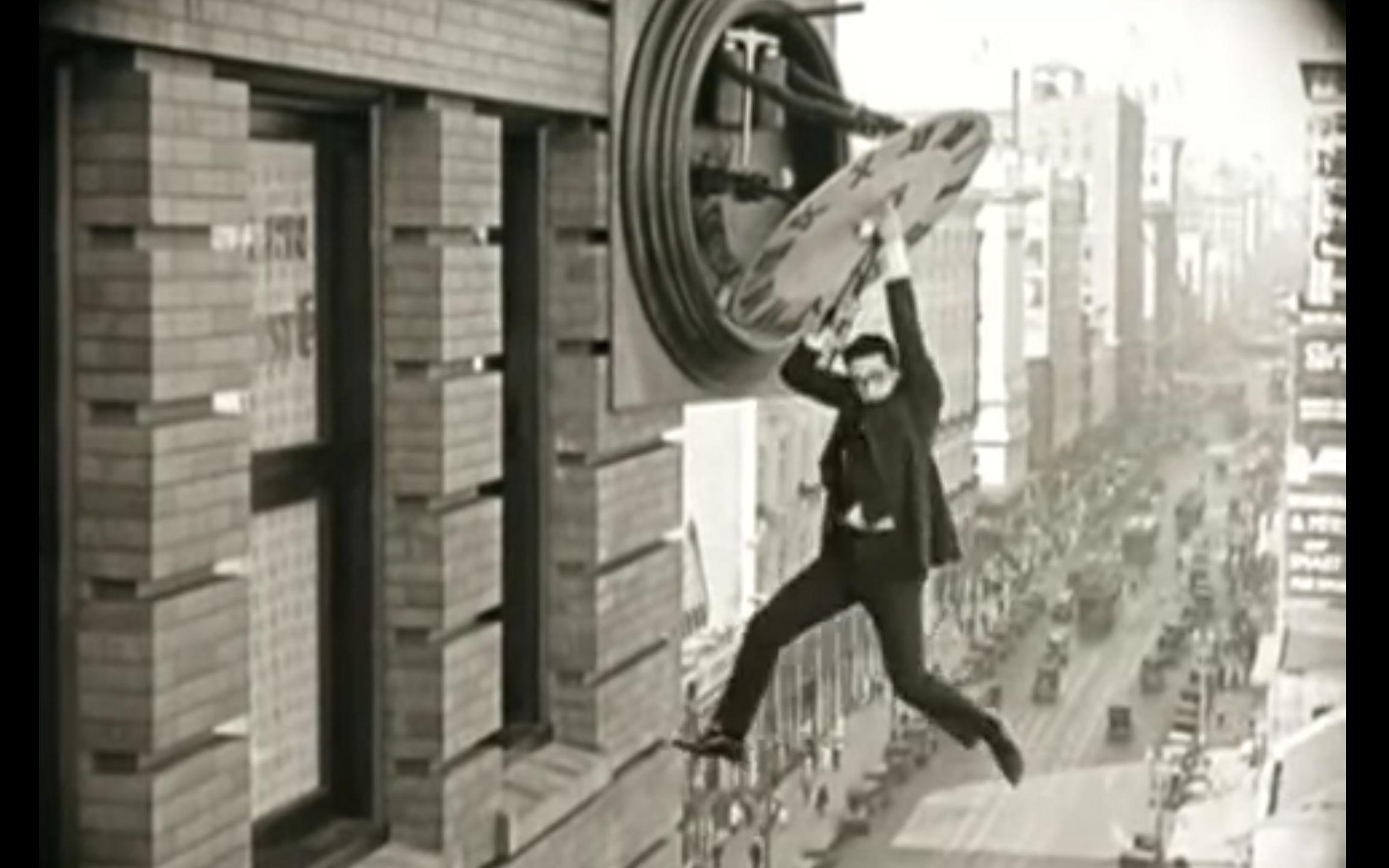 [图]经典无声电影爱情喜剧安全至下Safety Last Harold Lloyd 1923