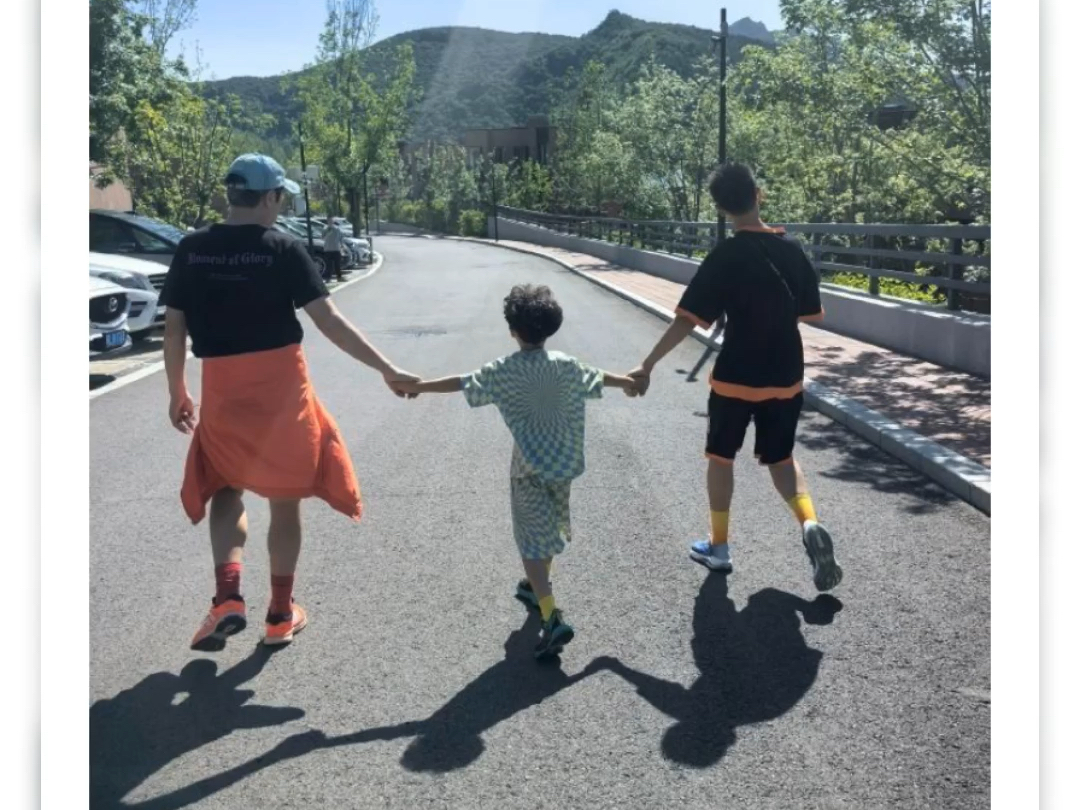 78蔡国庆晒幸福家庭78