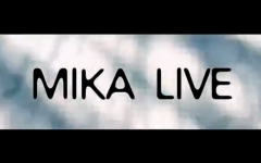 [图]【Mika】2008巴黎演唱会 Live At Parc Des Princes