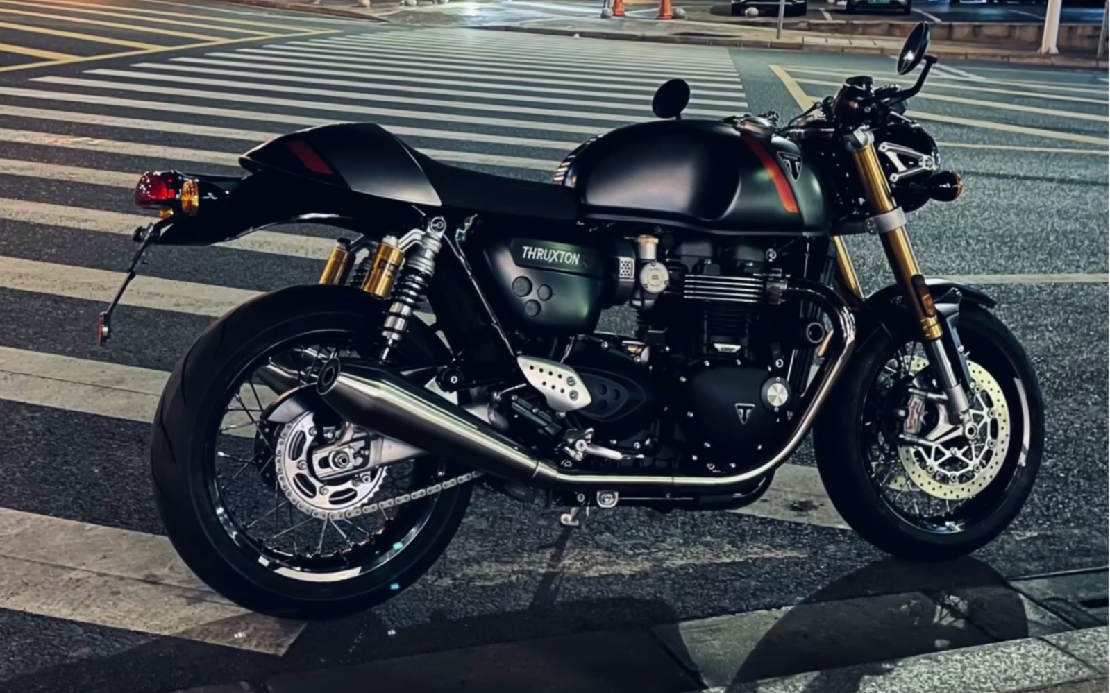 喜欢这种精致的感觉,细节满满!凯旋thruxton rs_哔哩哔哩_bilibili