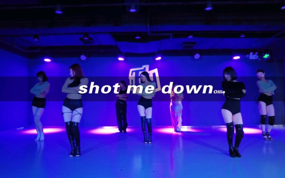 [图]【Jazz课堂】蟹蟹编舞-Shot me down | 可能是马上要开张艺凡导师的大师课，学员最近很迷heels…