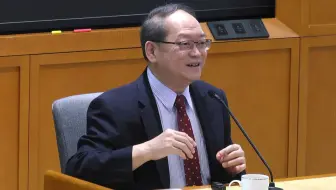 傅佩荣：大陆学哲学都念这本书，我说很可惜，念了也等于白念