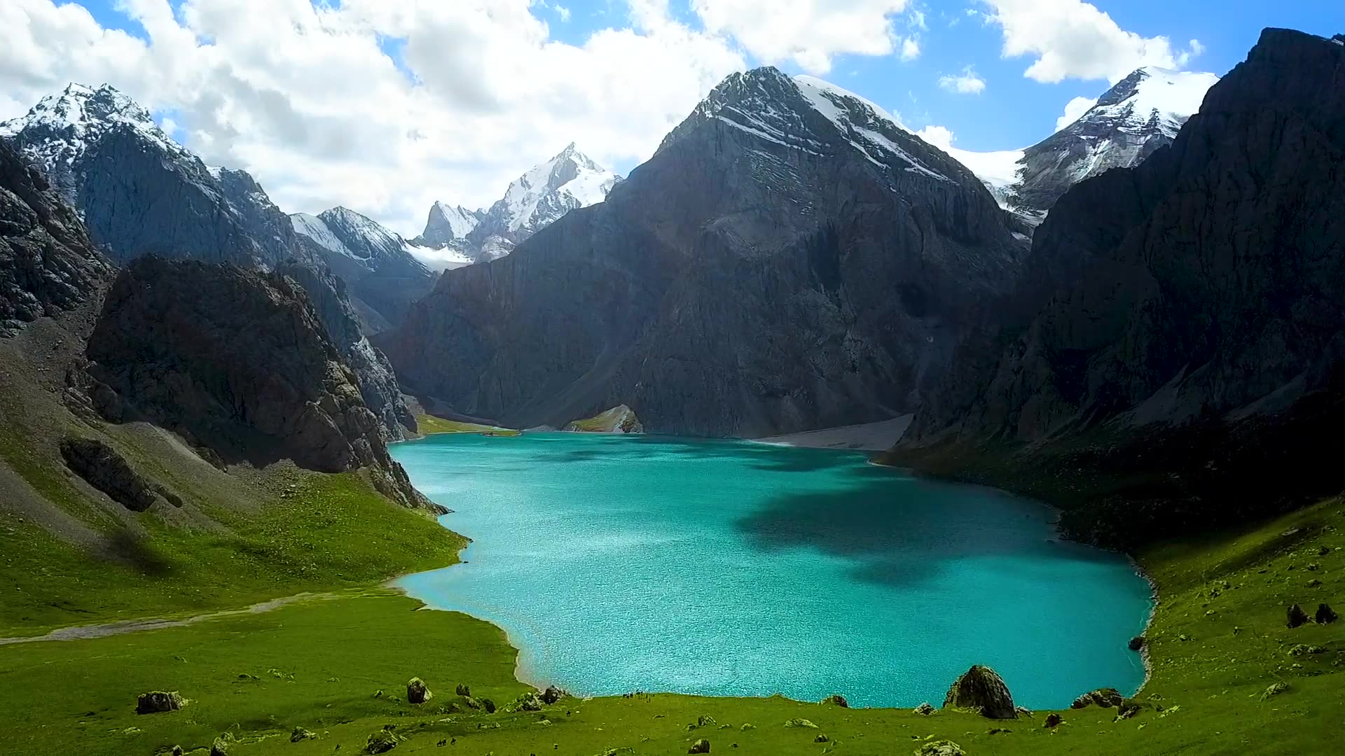 画中仙境乌孙古道-天堂湖 #乌孙古道 #大美新疆