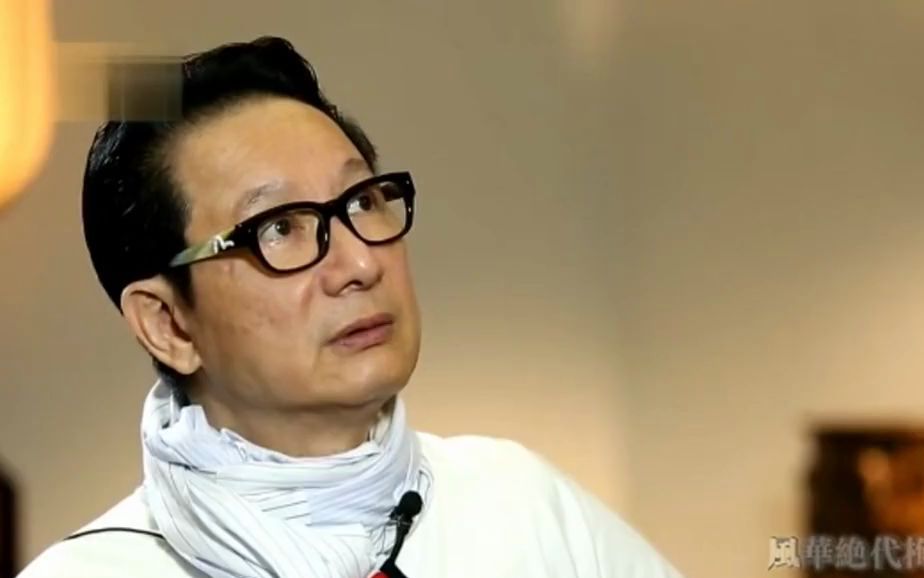 主持人直言询问梅艳芳为什么把遗产留给你刘培基直言不讳