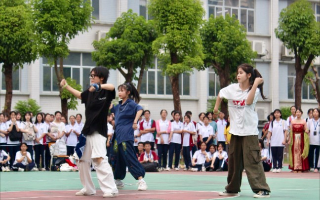 【普宁二中艺术团】帅气十足 吸引力满满 嘻哈表演哔哩哔哩bilibili