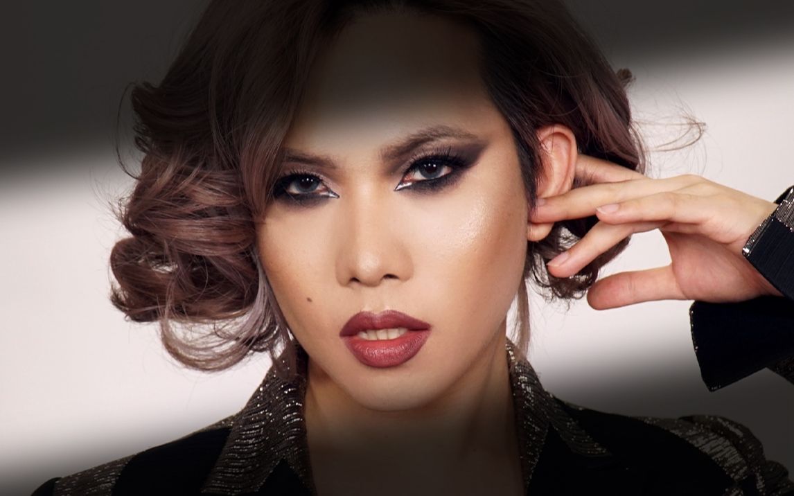 超浓郁猫眼烟熏妆·复古超模风格【方方|妆容】