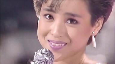 竹内結子さんパッケージ　資生堂 プラウディアファンデーション 資生堂 プラウディア CM 竹内結子 - YouTube
